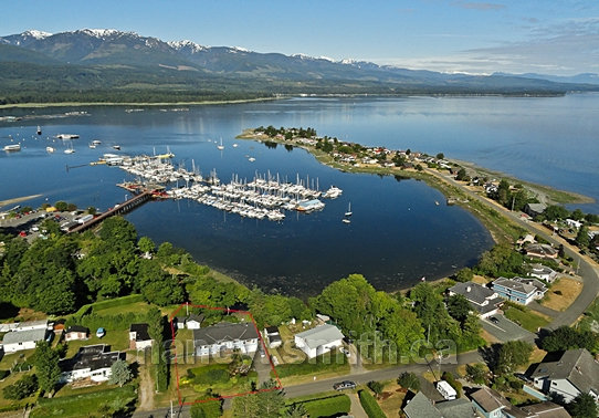 Photo of Deep Bay Spit And Beaufort Mountains